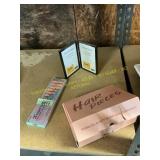 Fake Nails, Pic Frame, Hair Pieces