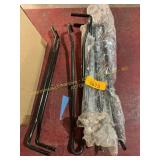 4 ct. metal brackets