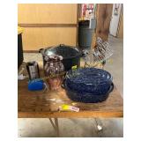 Shower Caddies, Vase, Roaster + Stock Pot