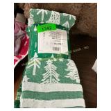 Holiday kitchen towels