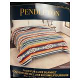 Pendleton faux fur luxe blanket 98x92in