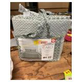 Home Caro Reversible Q Quilt Set