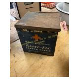Antique J&J Rapid Flo Medicine Box