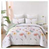 Floral Quilt Set Queen Sage Green 3 Pieces