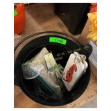 Wall Decor & Calendar