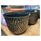 2Ct Plastic Flower Pots