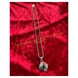 Vintage Stylish.353oz Green Colored Necklace