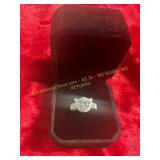 Ladies .925 Sterling Silver Kitten Ring Size 6