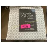 Purely Organic Queen sheet set