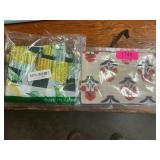 Curtain, small purse