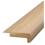 15 ct. Oak stair nose molding