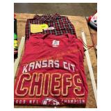 Mens XL KC Chiefs + Banana Republic