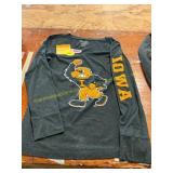 Women s XL Long Sleeve Herky Graphic T