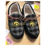 Women s L(9-10) FOCO Hawkeyes Slippers