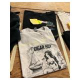 2ct Size L Graphic T s