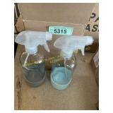 2ct glass spray bottles with silicone bottom 16oz