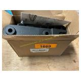 Cargo top carrier mounts