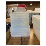 4 ct plastic tubs w/ lids