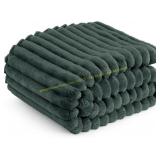 Bedsure GentleSoft Mallard Green Twin Blanket