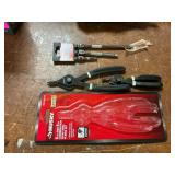 Assorted Husky Tools