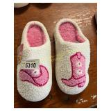 Plush Slippers Sz 7-8