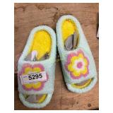Plush Slippers Sz 7-8