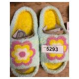 Plush Slippers Sz 7-8