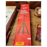 Milwaukee Tool Tripod 1 pc