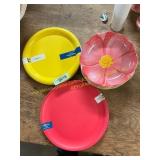 Plastic Plates Set