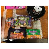 Black Halloween Bow w/ Candy & Wearables