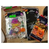 Gel Clings, Tablecloths & Leaf Bags