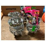 Assorted Halloween decor