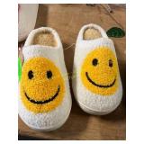Ladies Plush Slippers Sz 7-8