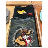 2ct Mens XL Graphic T s