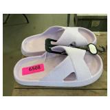 Sandals size l