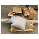 Rug, air beds, mattress