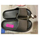 Sandals size s