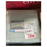 Layered Essentials Queen Sheet Set