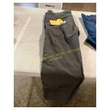 Mens Size 34x32 Wrangler Utility Pants