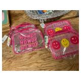 4ct - plastic pouches