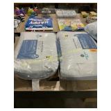 2ct Jumbo Bed Pillows