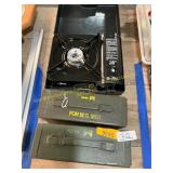 Amo boxes, portable stove