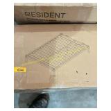 Resident queen platform bed