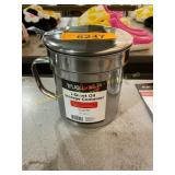 1qt oil storage container