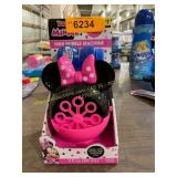 Minnie Mouse mini bubble machine
