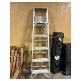 Step Ladder