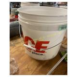 Ace Bucket W/ Screws See Photos