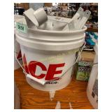 Ace Bucket W/ Brackets