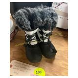 Kamik Powdery Kids Size 9 Waterproof Boots