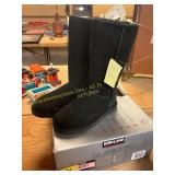 Womens Size 8 Kirkland Boots